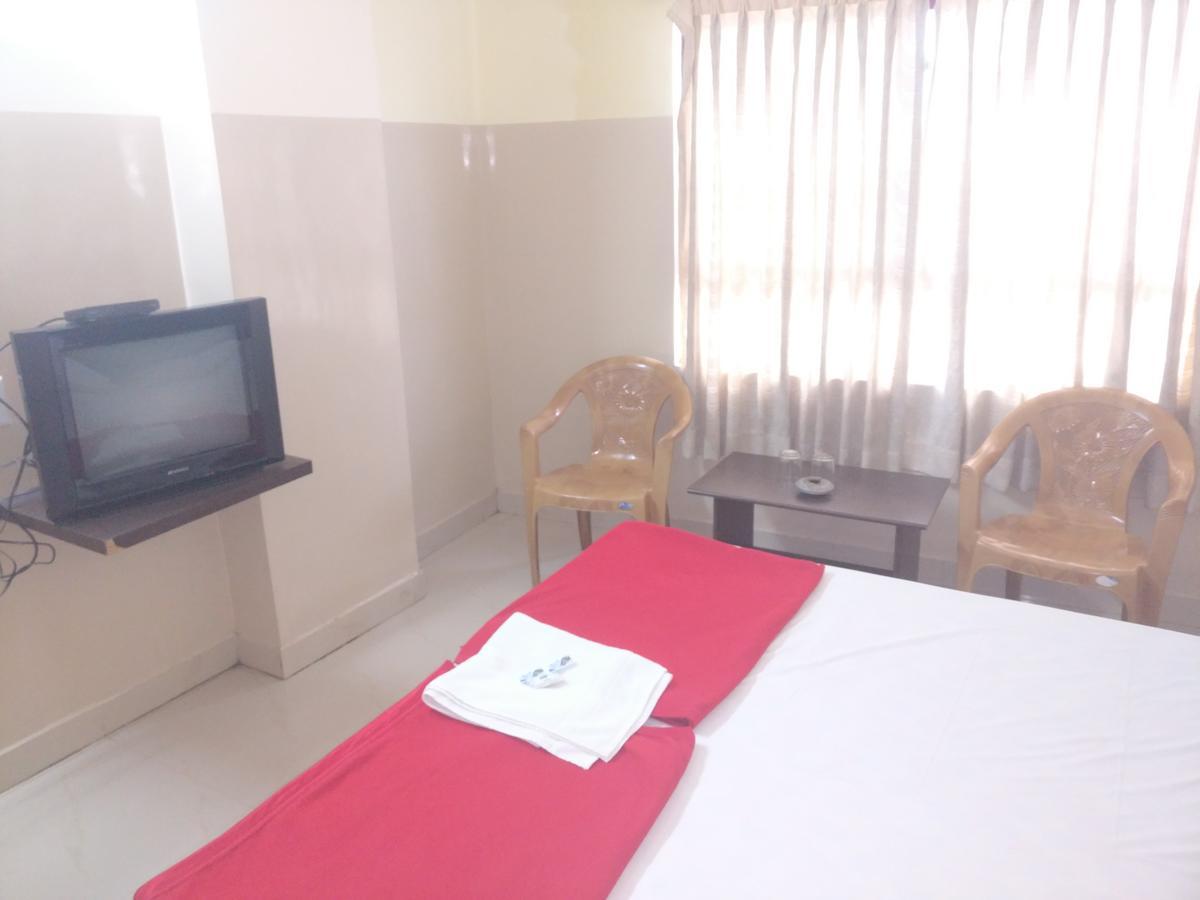 Hotel Subhadra Comforts Shimoga Exterior foto